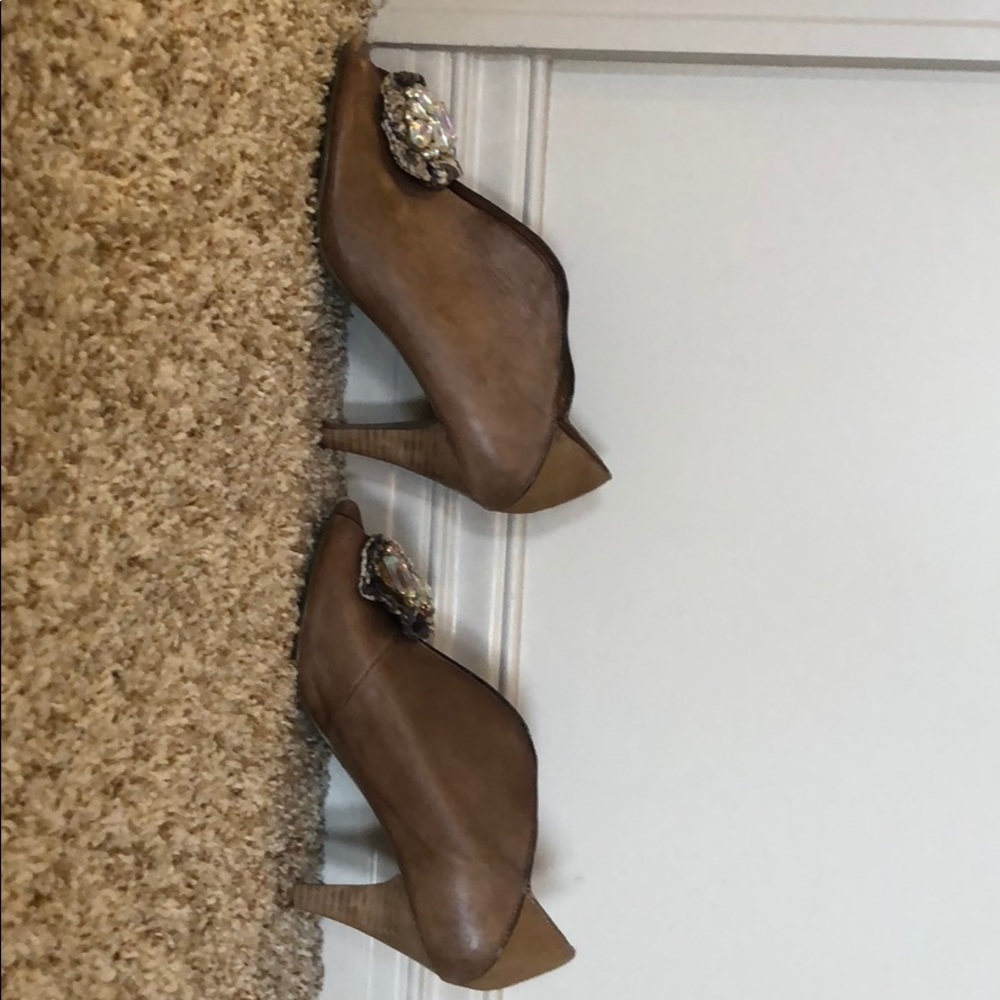 Poetic license tan leather open toe booties